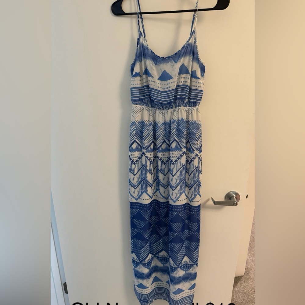 Old Navy Blue and White Geometric Dress